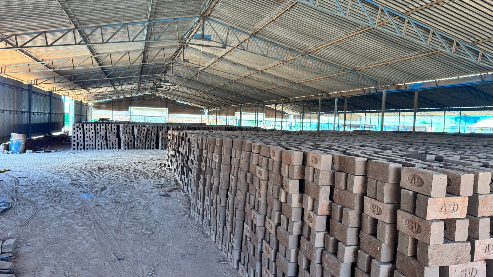Sree Senthil Velavan Chamber (SV Bricks)
