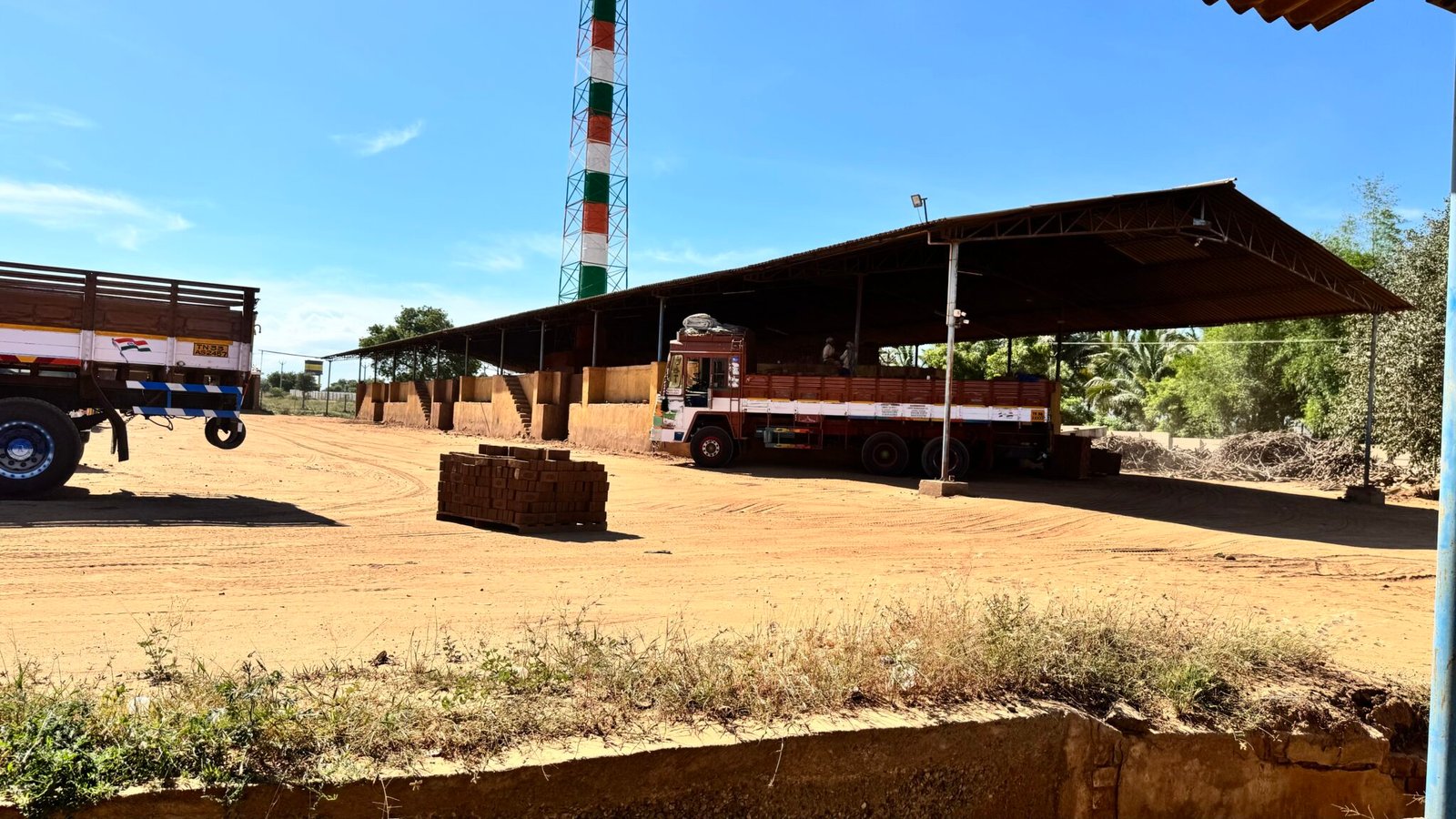 Sree Senthil Velavan Chamber (SV Bricks)